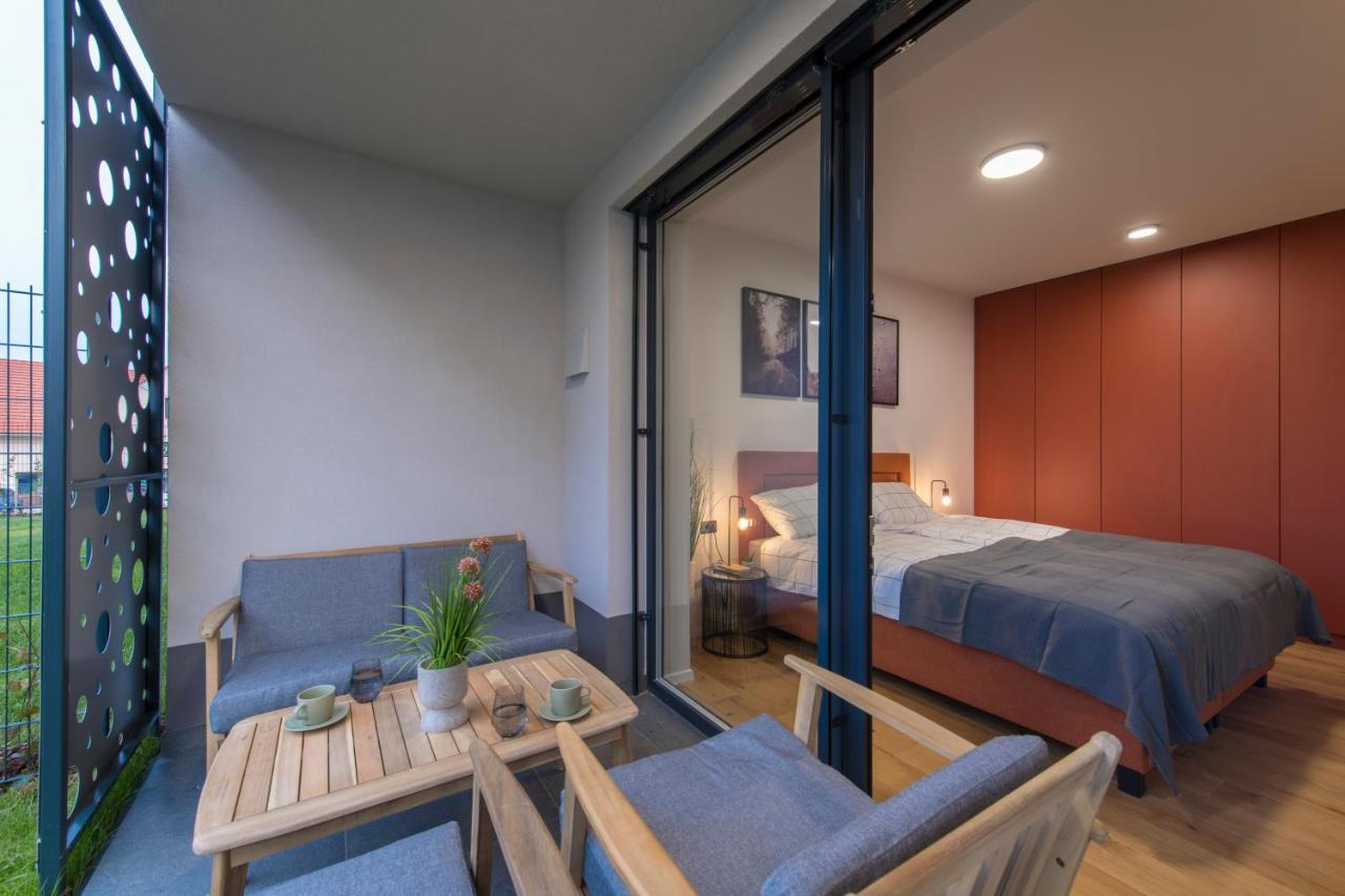 Apartmaji Harpf スロヴェニ・グラデツ エクステリア 写真