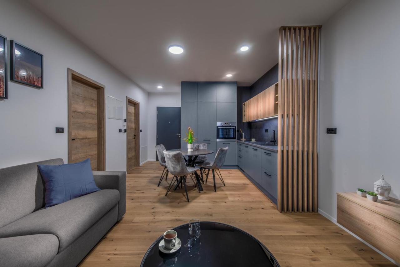 Apartmaji Harpf スロヴェニ・グラデツ エクステリア 写真
